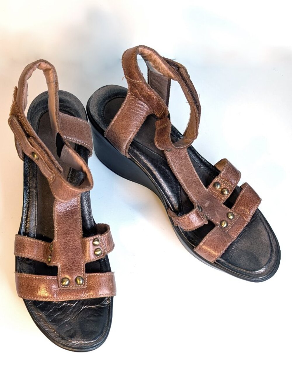 Naot Brown Leather sandals Size 39 or US 8.5